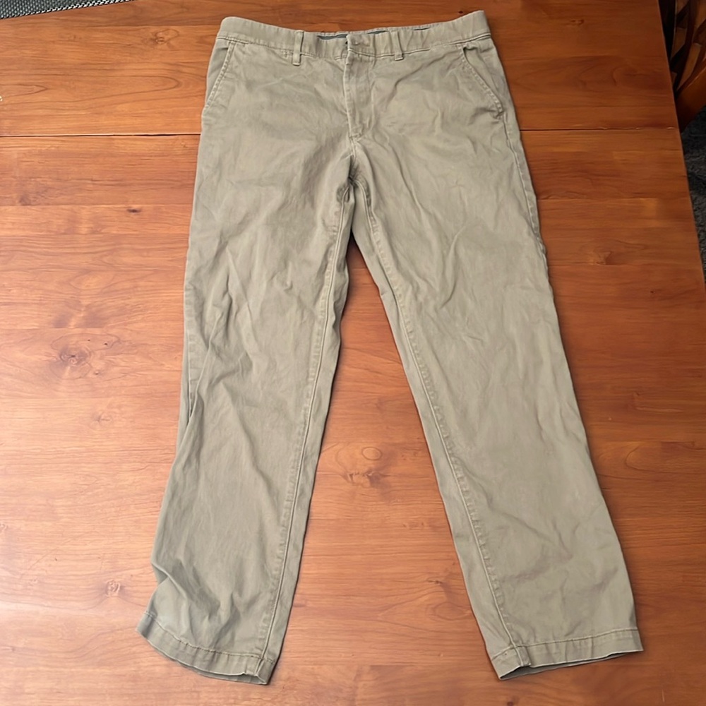 Sonoma khakis